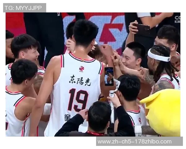 新疆男篮主力表现抢眼徐杰接班人崭露头角赢球之外的深远意义